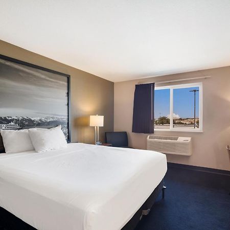 Americas Best Value Inn Sparks Exterior photo