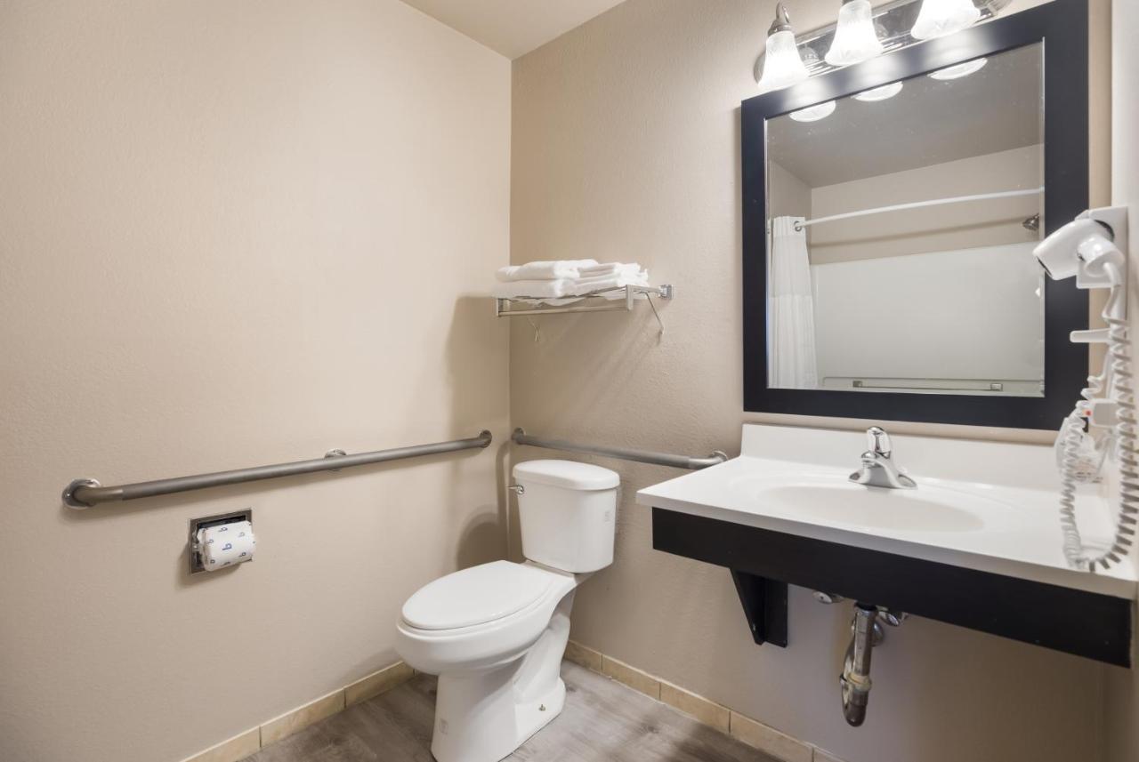 Americas Best Value Inn Sparks Exterior photo