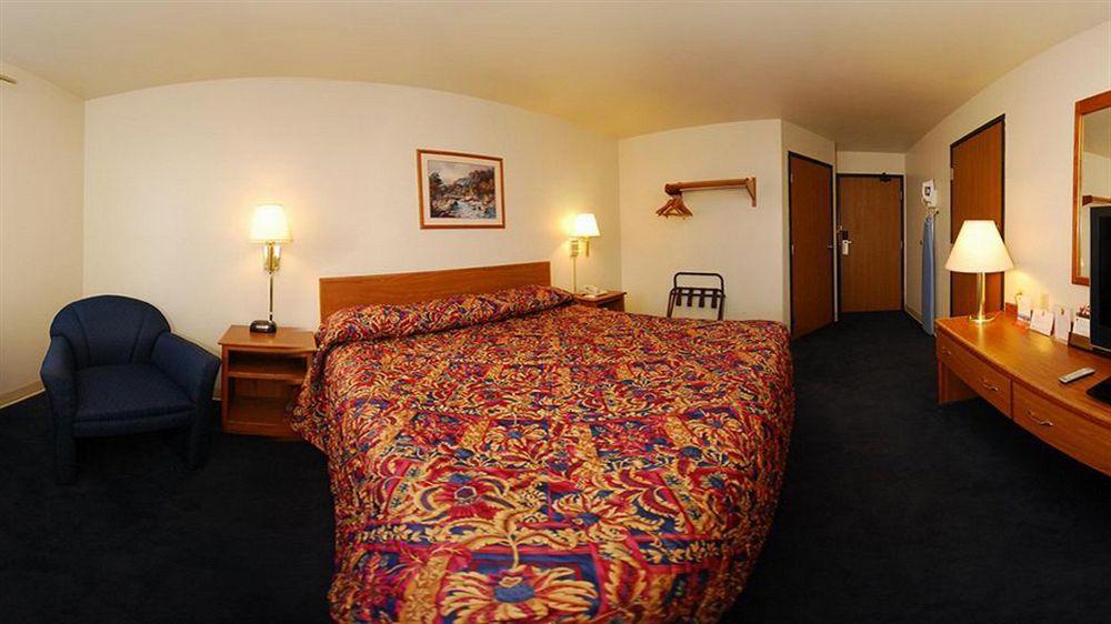 Americas Best Value Inn Sparks Exterior photo